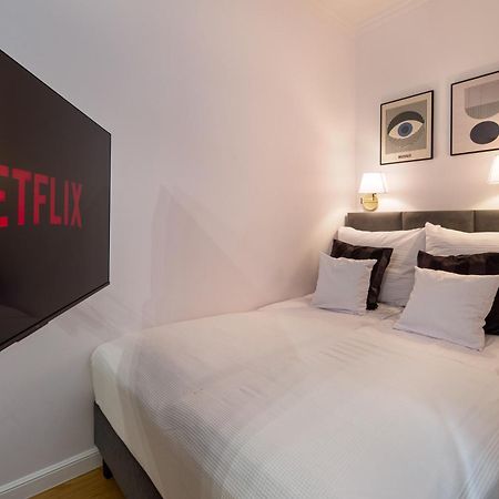 Discover Krakow Apartments - Lubomirskiego St - Classic & Modern - Near Main Station, Netflix And Ac Esterno foto