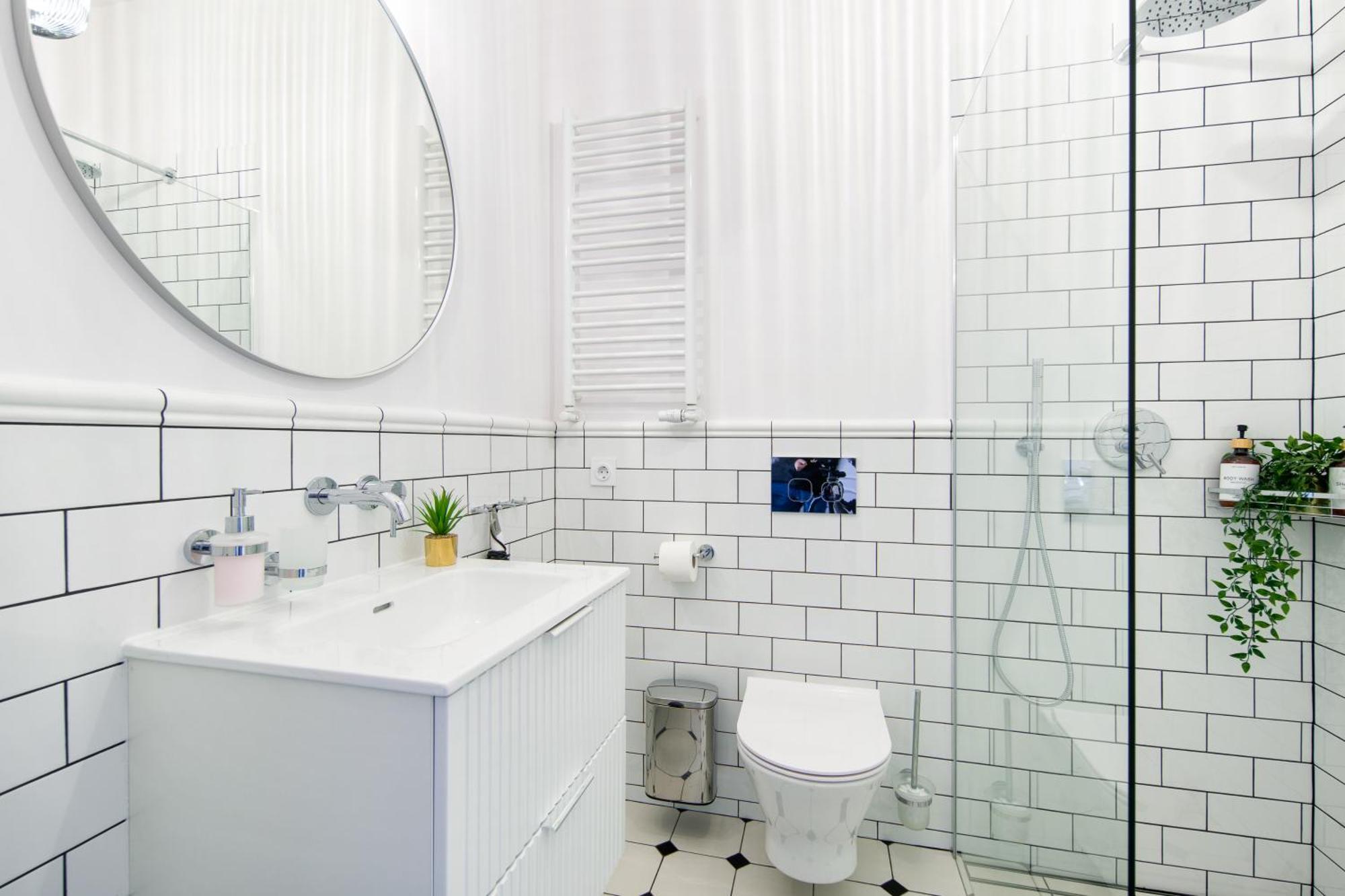 Discover Krakow Apartments - Lubomirskiego St - Classic & Modern - Near Main Station, Netflix And Ac Esterno foto