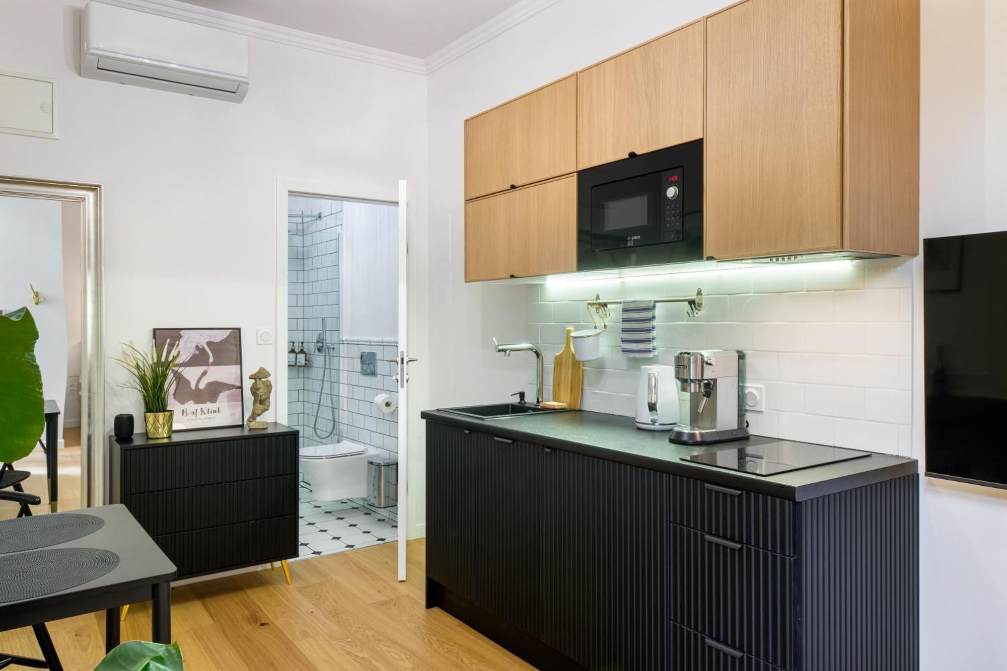 Discover Krakow Apartments - Lubomirskiego St - Classic & Modern - Near Main Station, Netflix And Ac Esterno foto