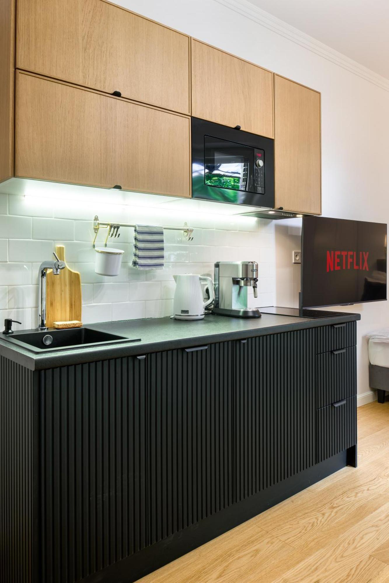 Discover Krakow Apartments - Lubomirskiego St - Classic & Modern - Near Main Station, Netflix And Ac Esterno foto
